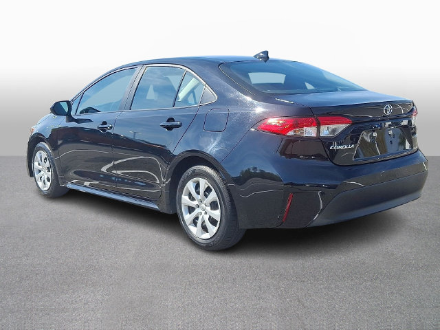Used 2024 Toyota Corolla LE FWD image 6