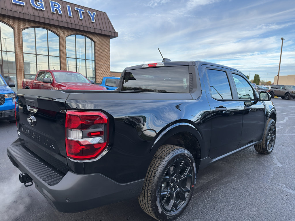 New 2025 Ford Maverick XLT w/ XLT Luxury Package image 8