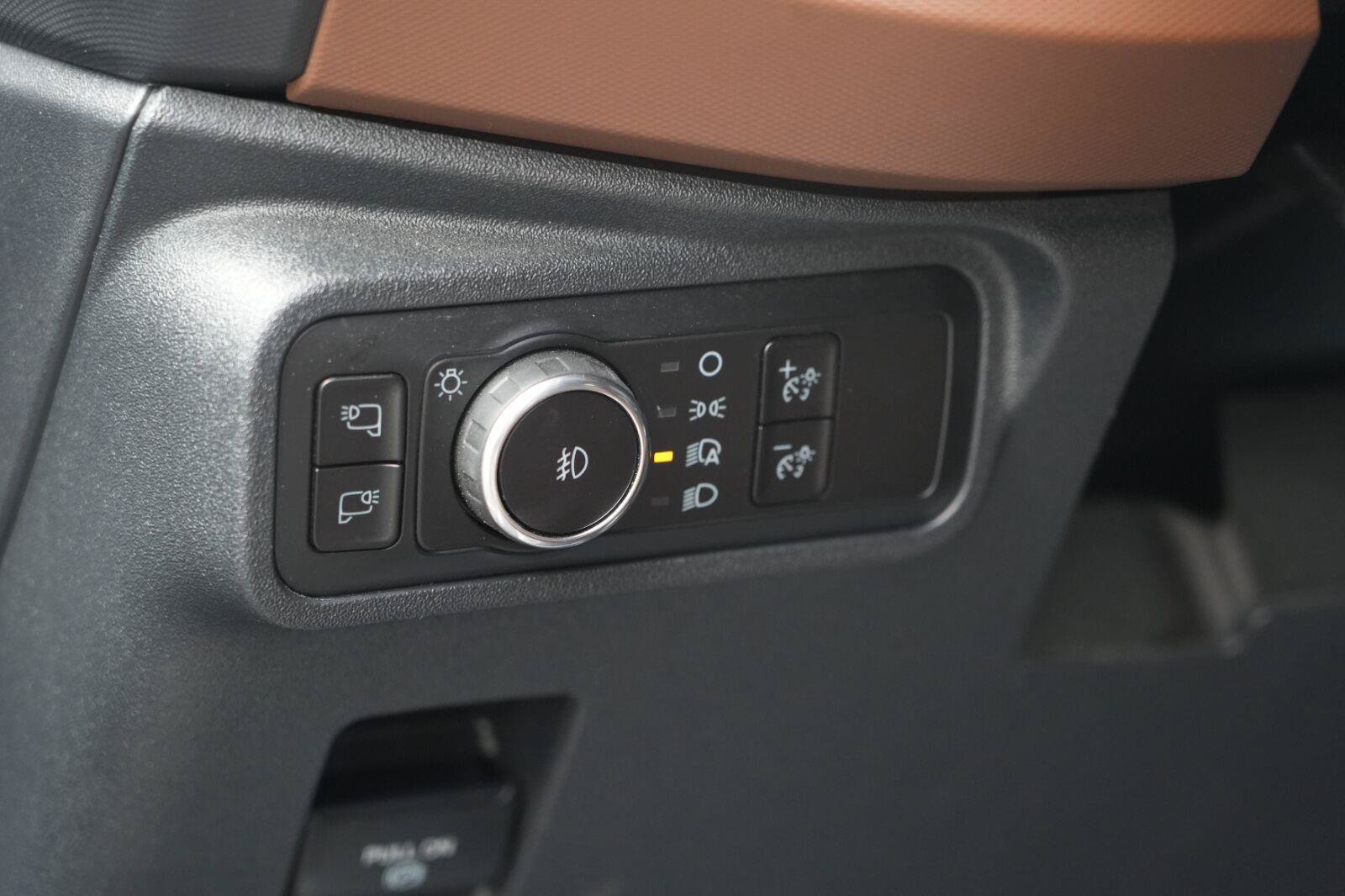 Used 2024 Ford Bronco Outer Banks AWD/4WD image 14