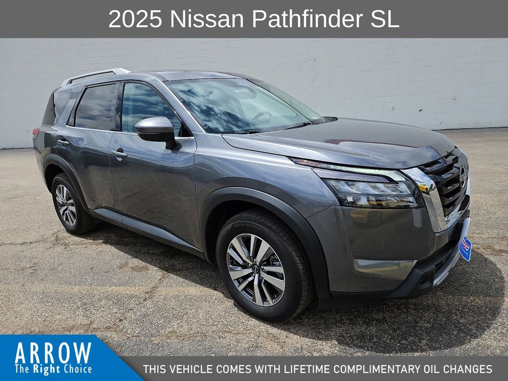 Used 2025 Nissan Pathfinder SL AWD/4WD image 1