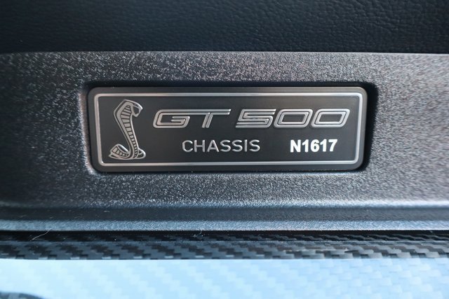 Used 2022 Ford Mustang Shelby GT500 w/ Carbon Fiber Track Pack image 11