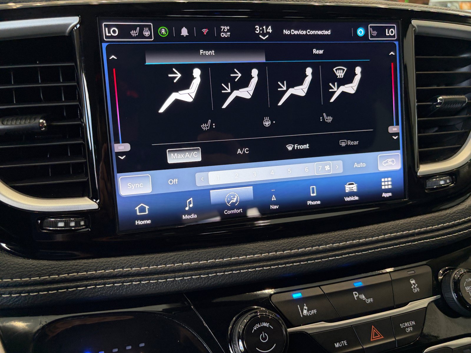 Used 2024 Chrysler Pacifica Limited FWD image 20