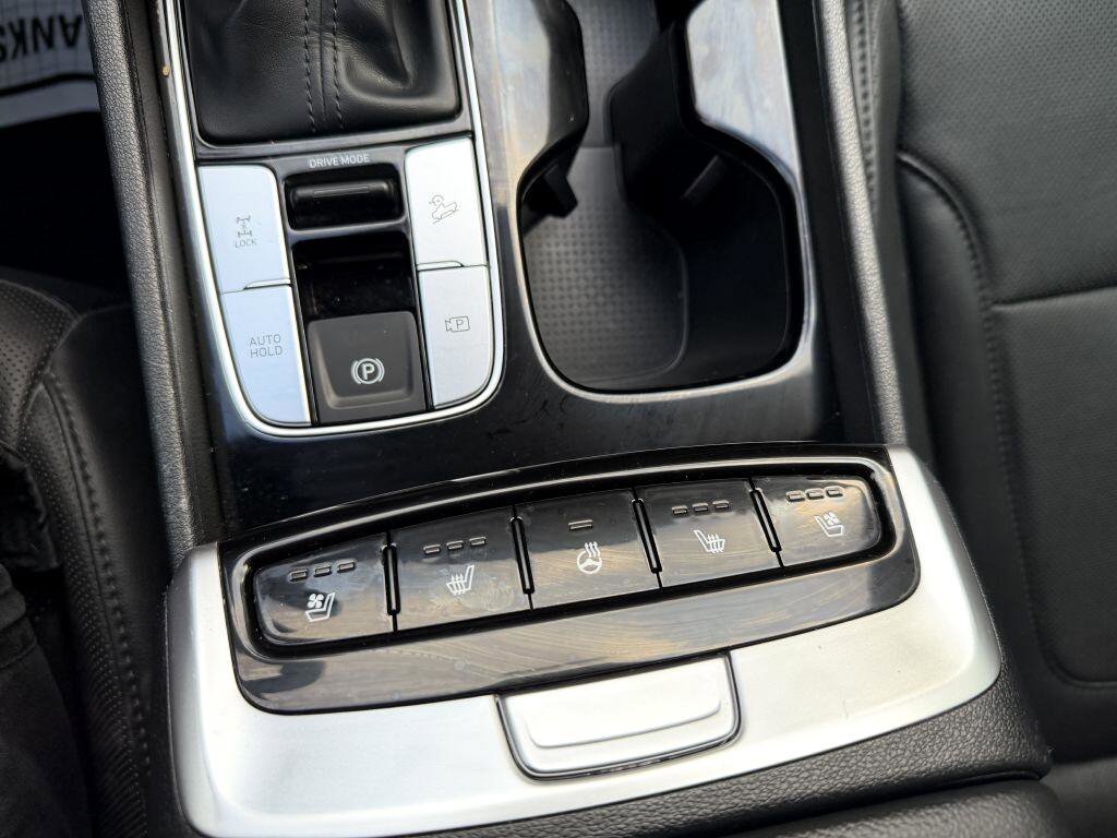 Used 2024 Hyundai Santa Cruz Limited image 18