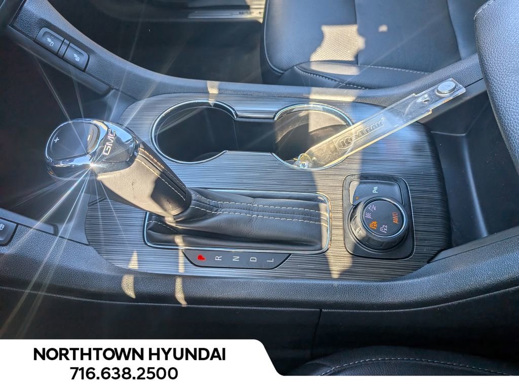 Used 2019 GMC Acadia SLT w/ Black Edition image 15