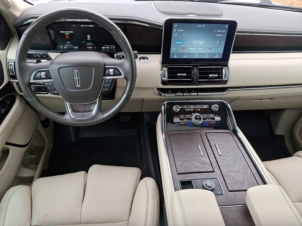 Certified 2020 Lincoln Navigator Reserve w/ Equipment Group 201A Reserve AWD/4WD image 12