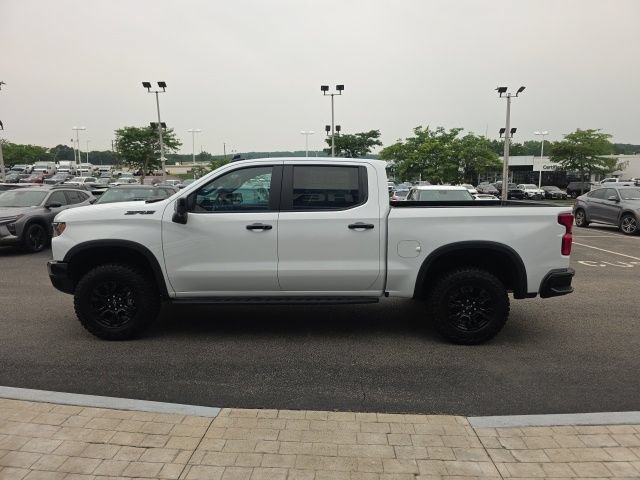New 2026 Chevrolet Silverado 1500 ZR2 w/ Dark Appearance Package AWD/4WD image 5