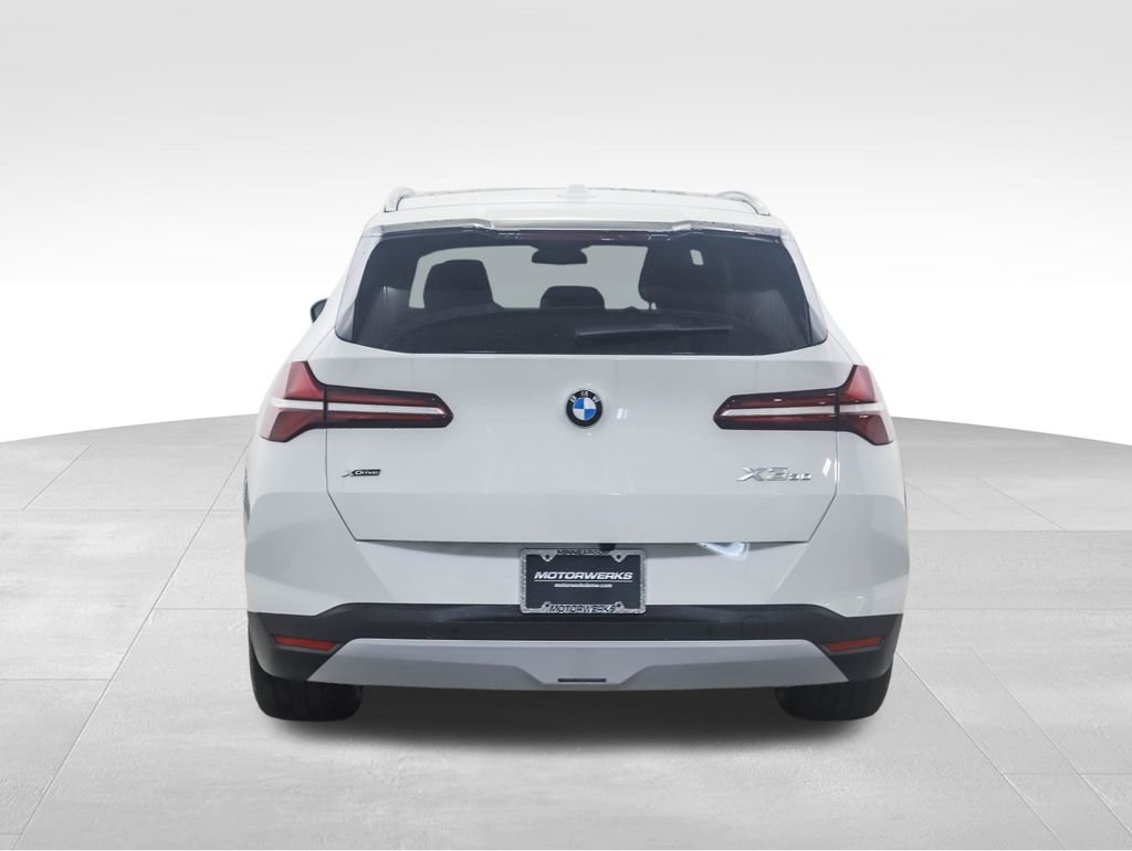 Used 2026 BMW X3 xDrive30 image 4