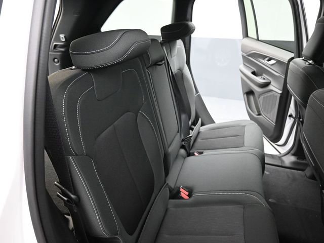 New 2025 Jeep Grand Cherokee Laredo image 22