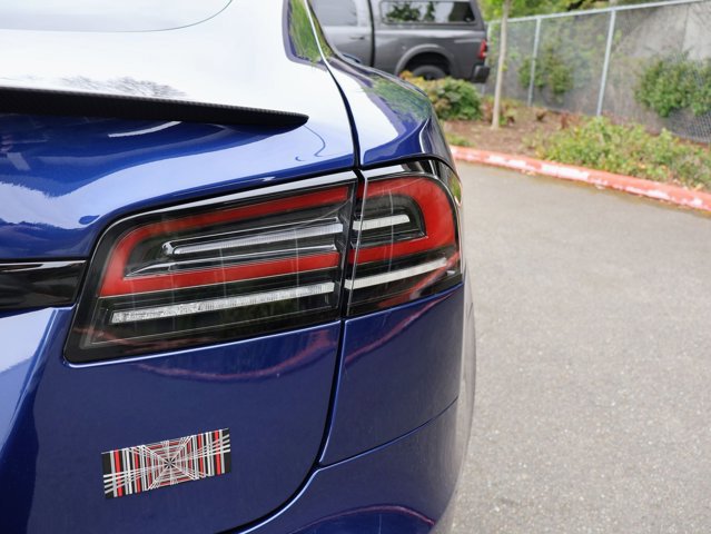 Used 2023 Tesla Model S Plaid image 9