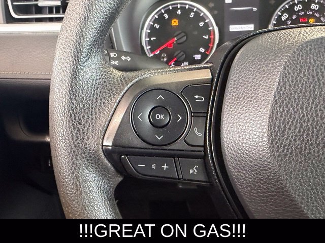 Used 2022 Toyota RAV4 LE AWD/4WD image 26