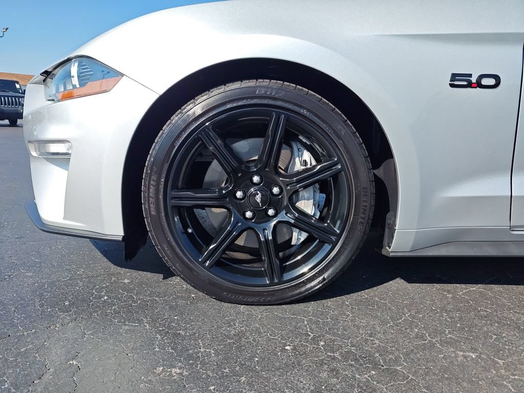 Used 2019 Ford Mustang GT Premium w/ Black Accent Package RWD image 10