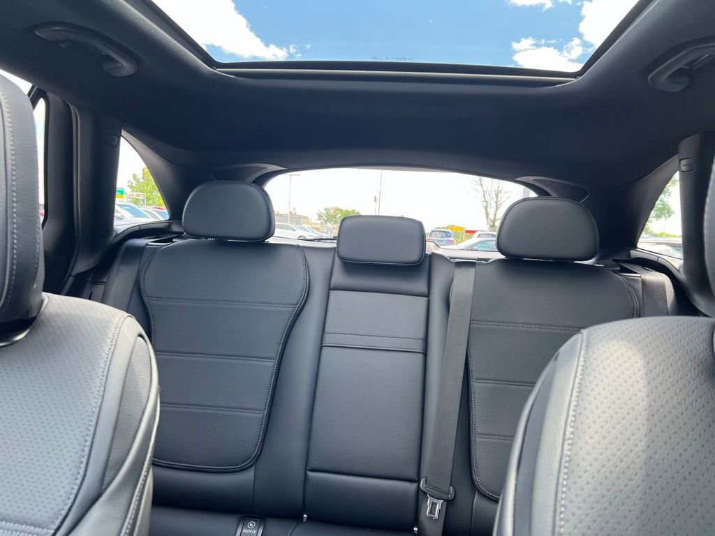 Certified 2025 Mercedes-Benz GLC 300 4MATIC image 23