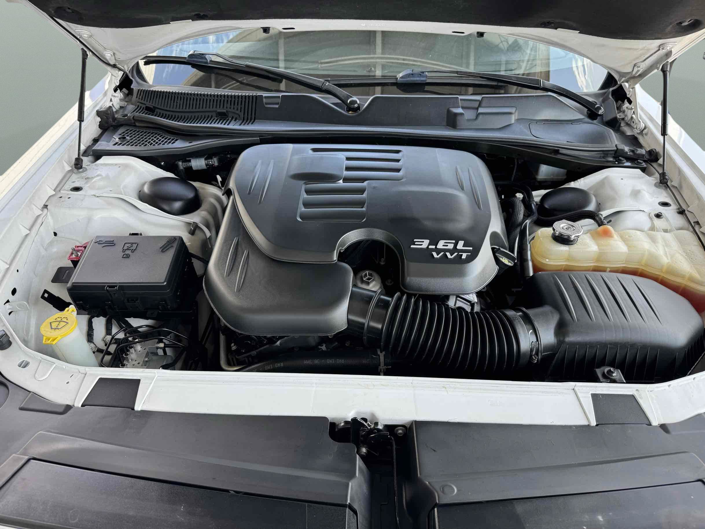 Used 2018 Dodge Challenger SXT Plus RWD image 16