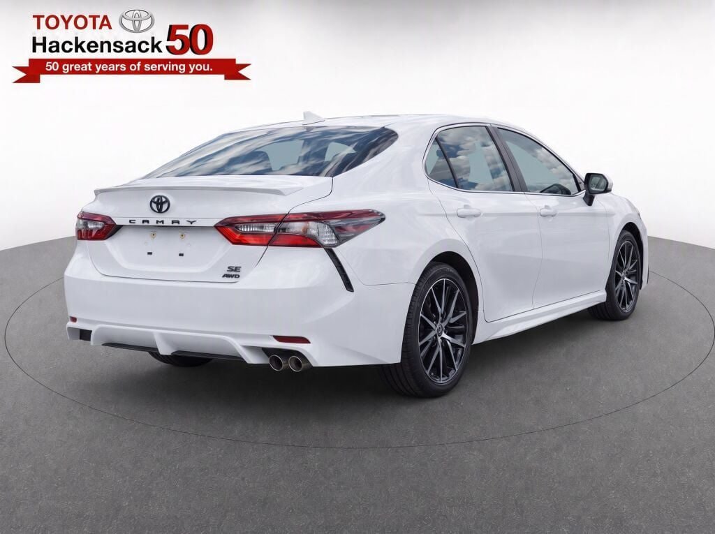 Certified 2024 Toyota Camry SE AWD/4WD image 36
