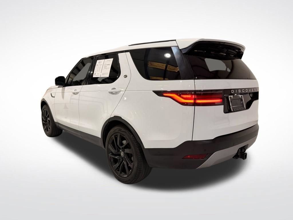 Used 2021 Land Rover Discovery S image 9