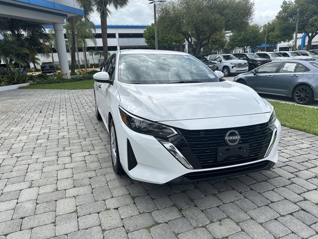 Used 2024 Nissan Sentra S FWD image 17