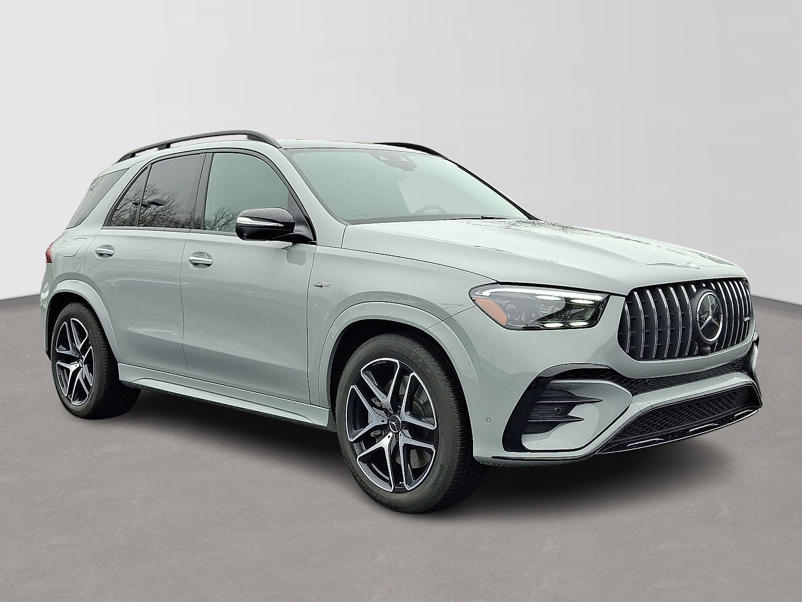 Used 2025 Mercedes-Benz GLE 53 AMG 4MATIC image 3