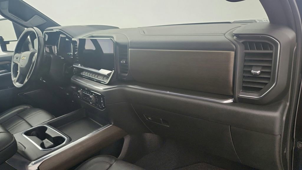 Used 2024 Chevrolet Silverado 2500 High Country w/ Technology Package AWD/4WD image 58