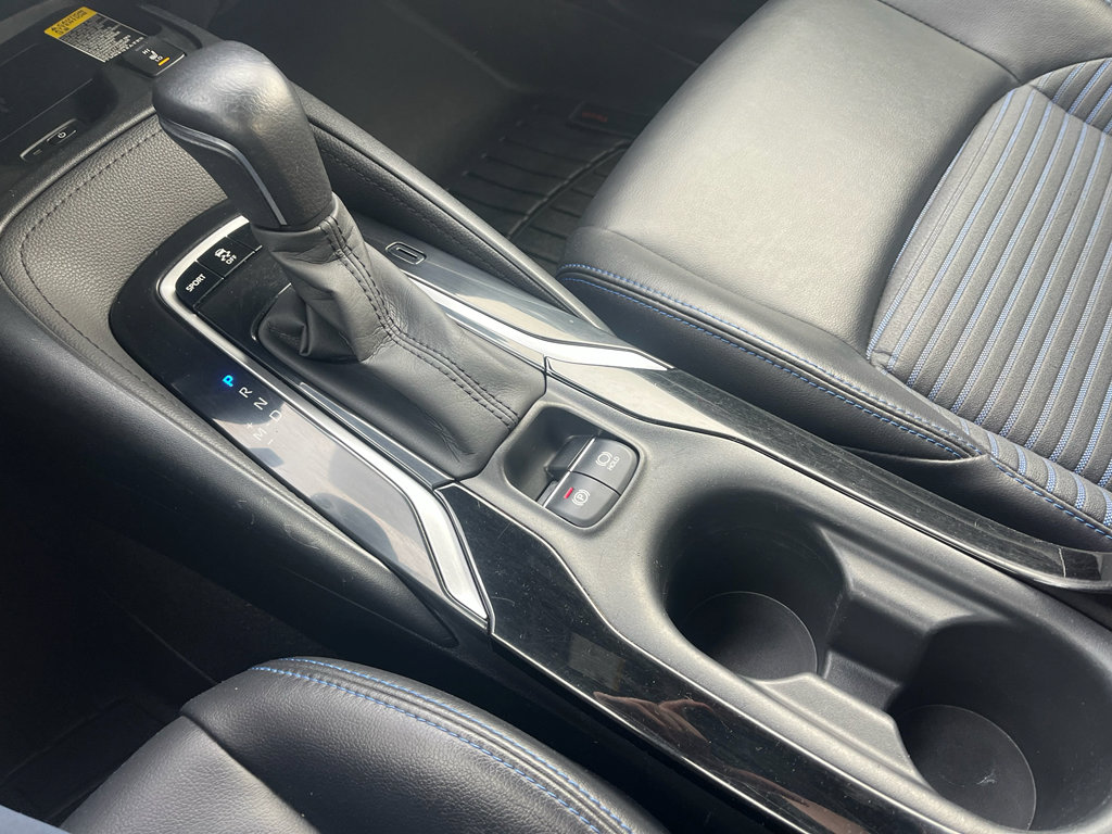 Used 2020 Toyota Corolla XSE image 17