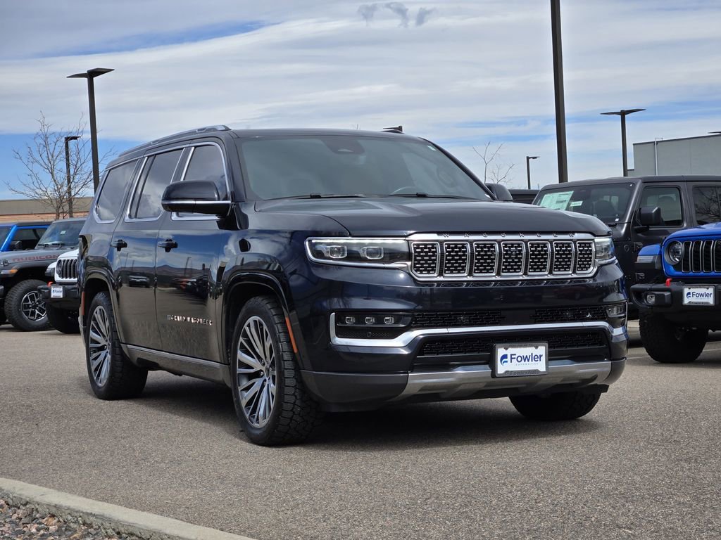 Used 2022 Jeep Grand Wagoneer Series III w/ Flexible Seating Group AWD/4WD image 2