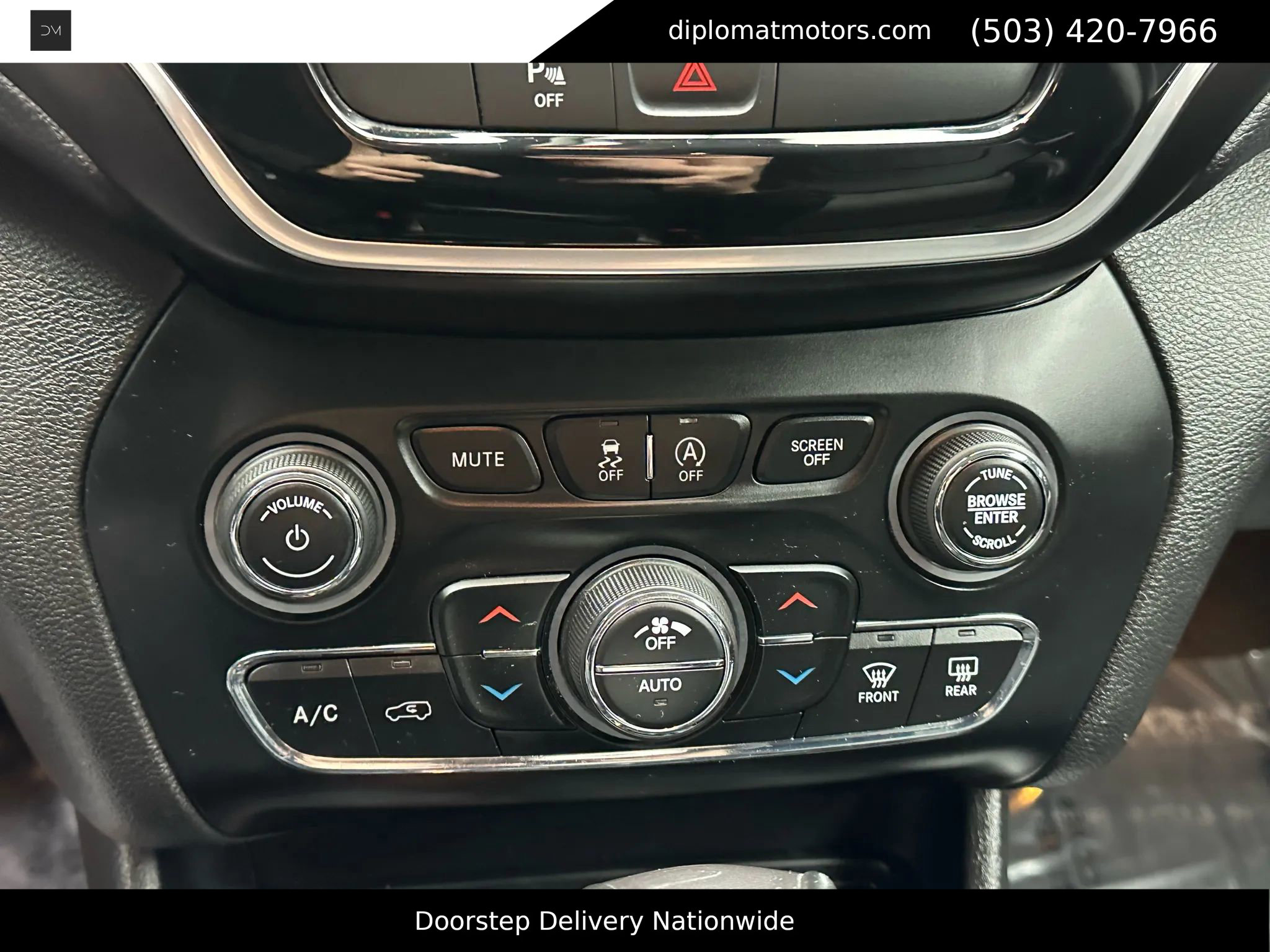 Used 2019 Jeep Cherokee Limited image 34