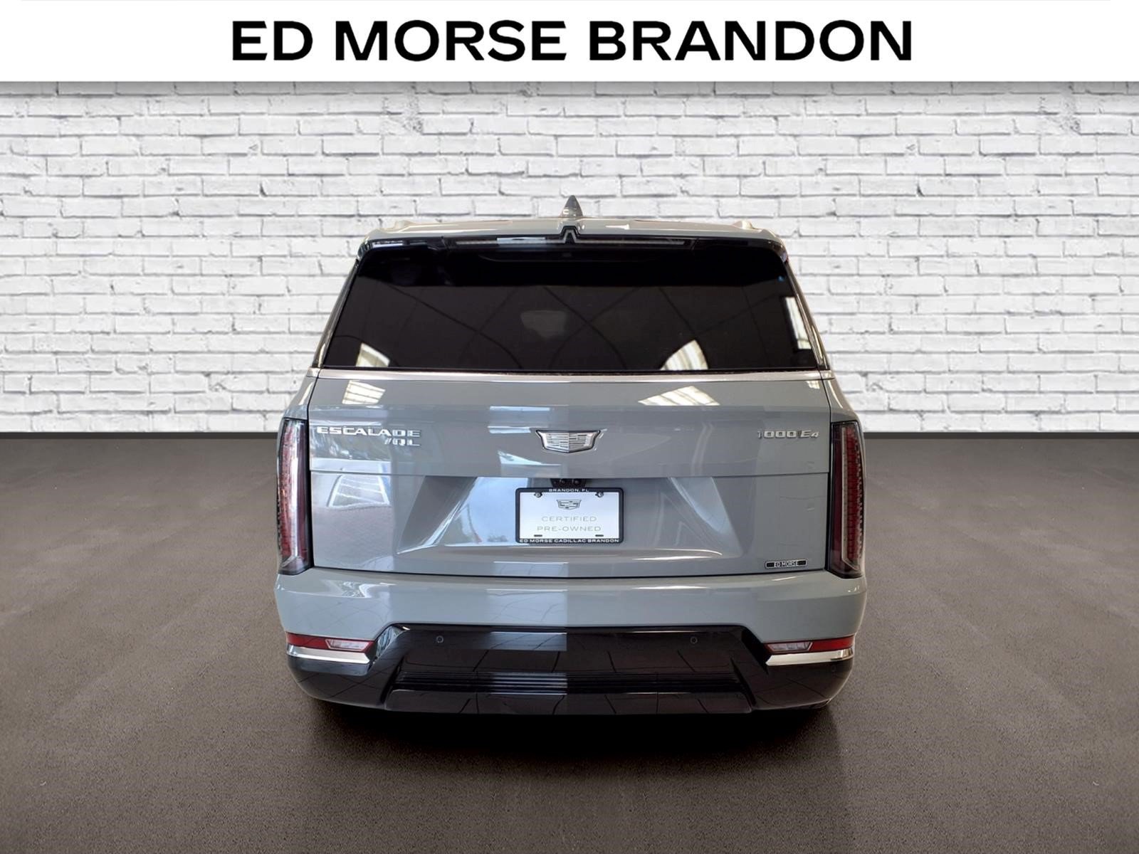 Certified 2026 Cadillac Escalade IQL Luxury AWD/4WD image 4