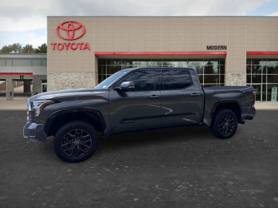 Used 2023 Toyota Tundra Platinum AWD/4WD image 6