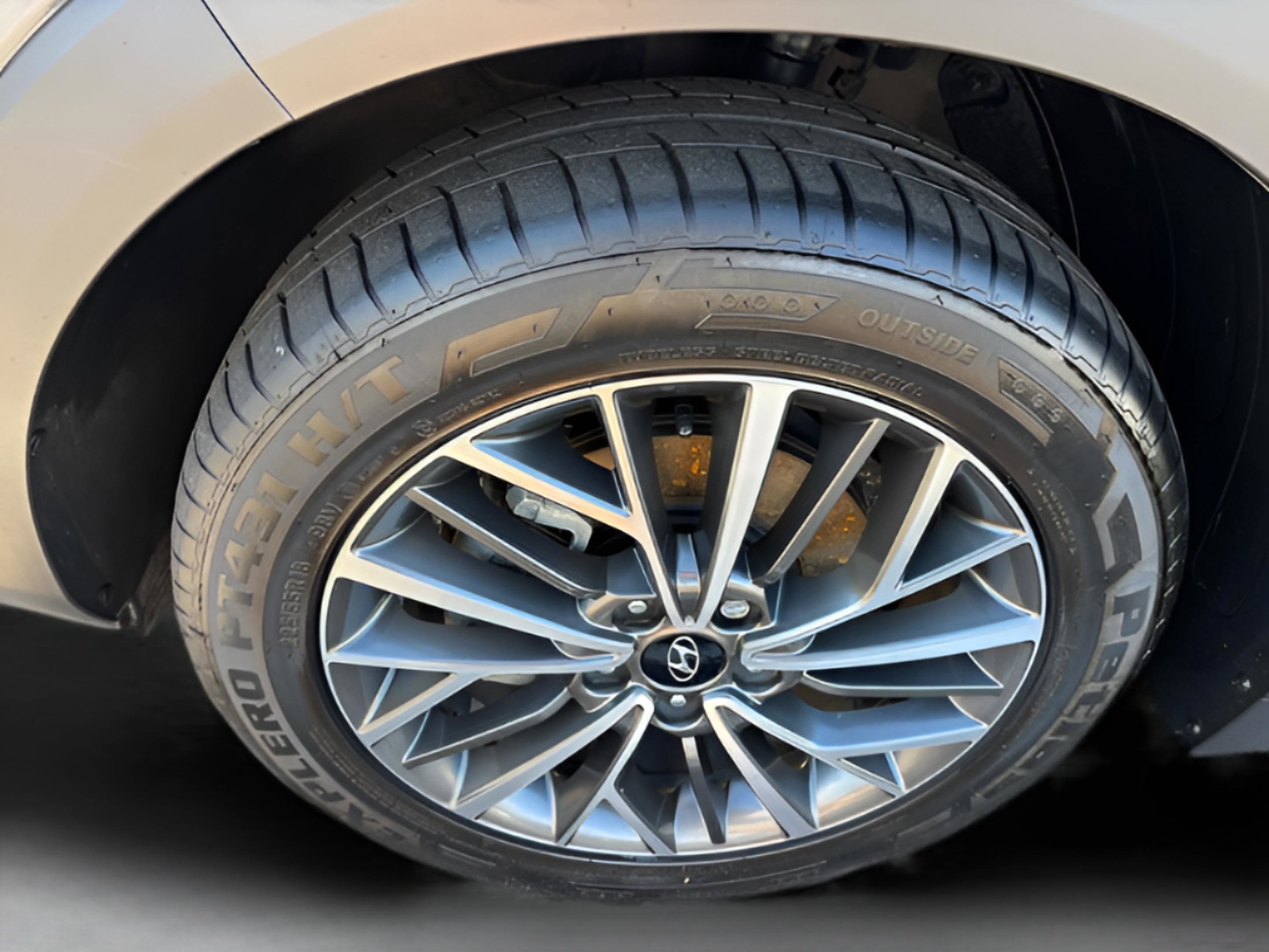 Used 2021 Hyundai Tucson Ultimate w/ Cargo Package image 33