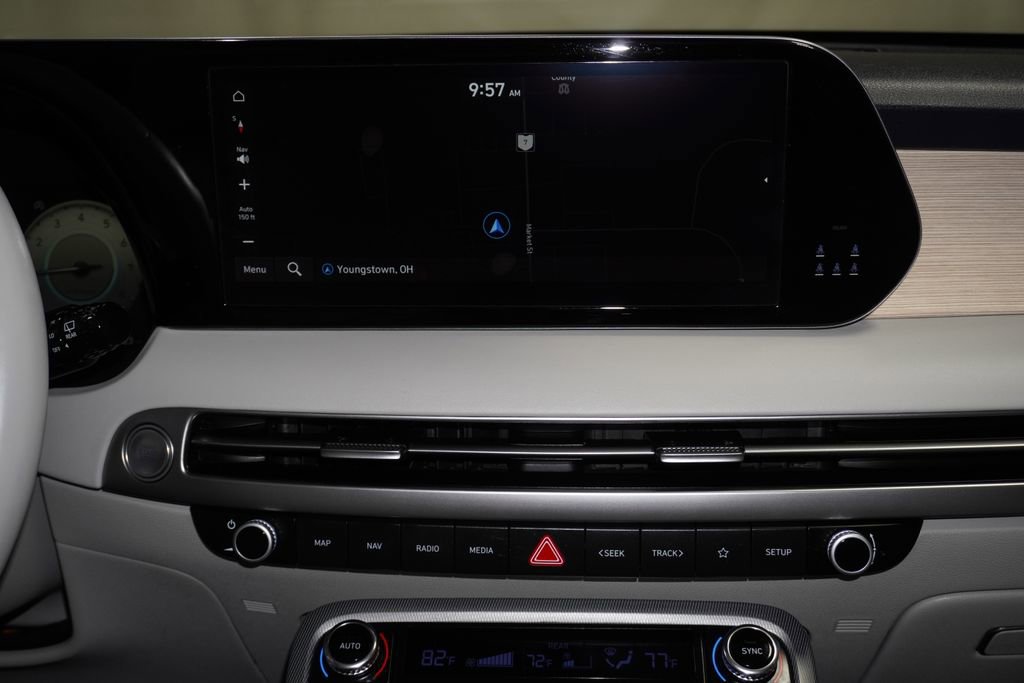 Used 2023 Hyundai Palisade Limited w/ Cargo Package image 23