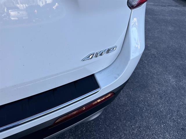 Certified 2021 Ford Explorer Limited w/ Equipment Group 301A image 6