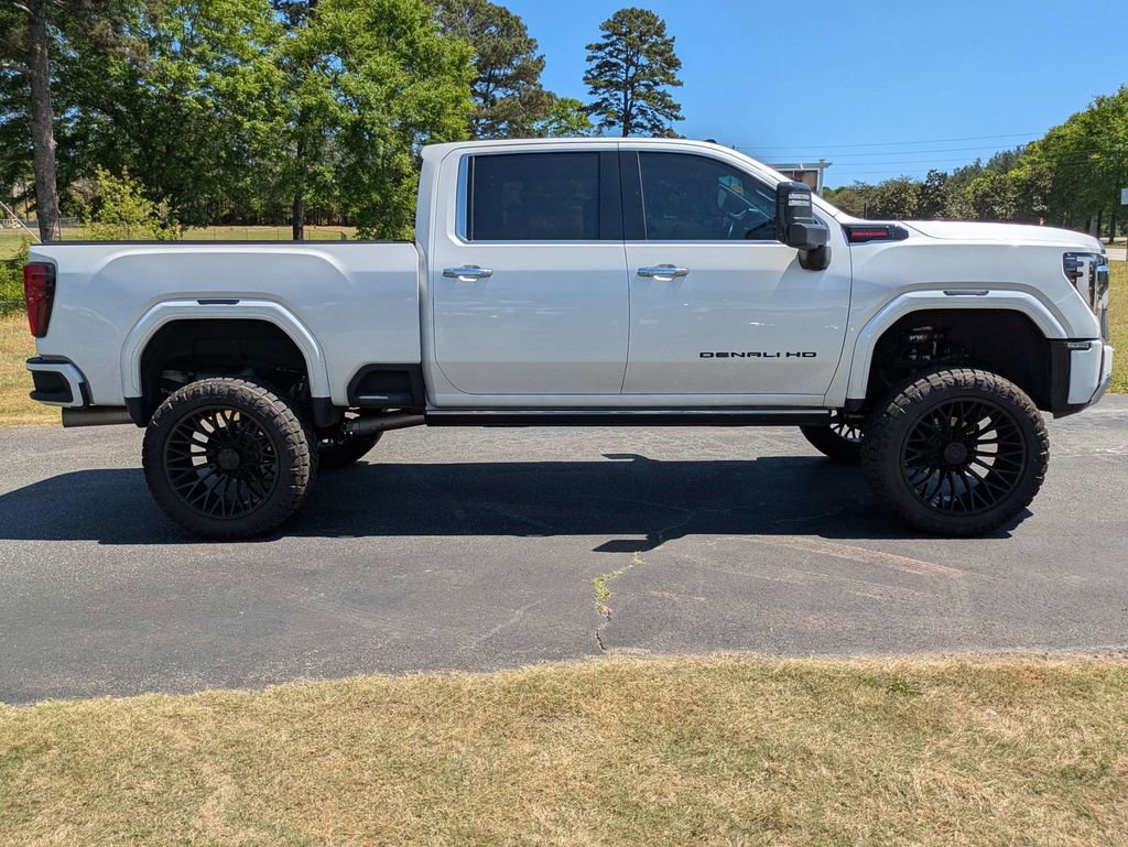 Used 2024 GMC Sierra 2500 Denali w/ Denali Reserve Package image 7