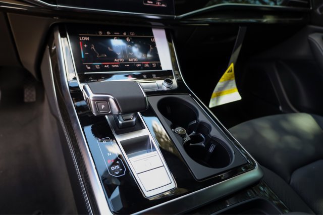 New 2026 Audi Q8 Premium Plus image 16