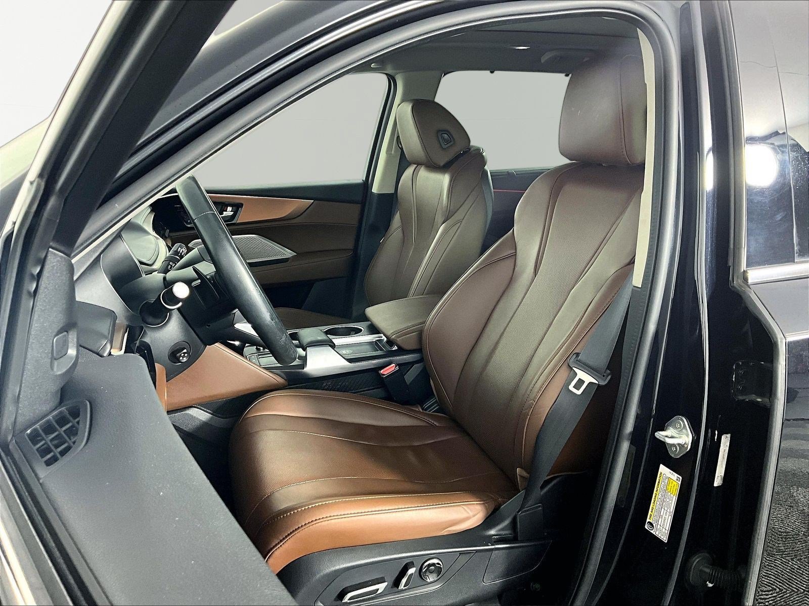 Certified 2023 Acura MDX FWD w/ Technology Package image 21