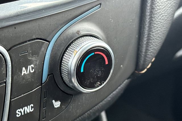 Used 2020 Chevrolet Traverse RS image 31