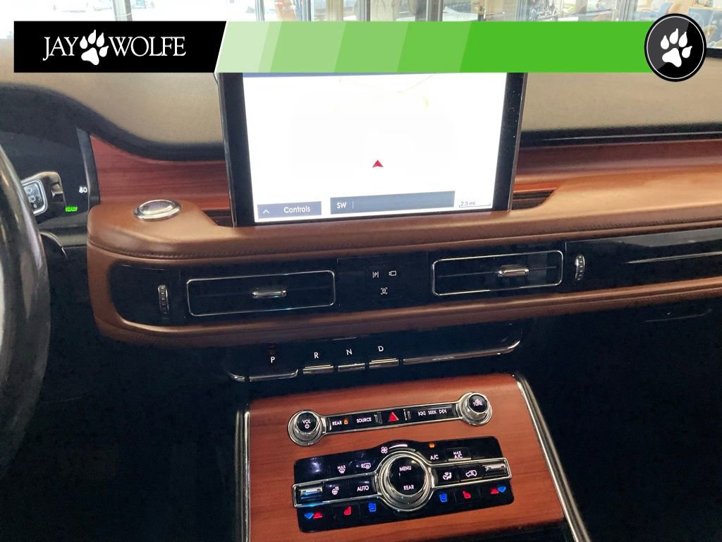 Used 2021 Lincoln Aviator Grand Touring w/ Equipment Group 301A image 17