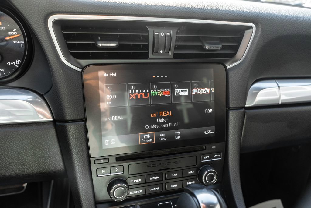 Used 2018 Porsche 911 Carrera image 20