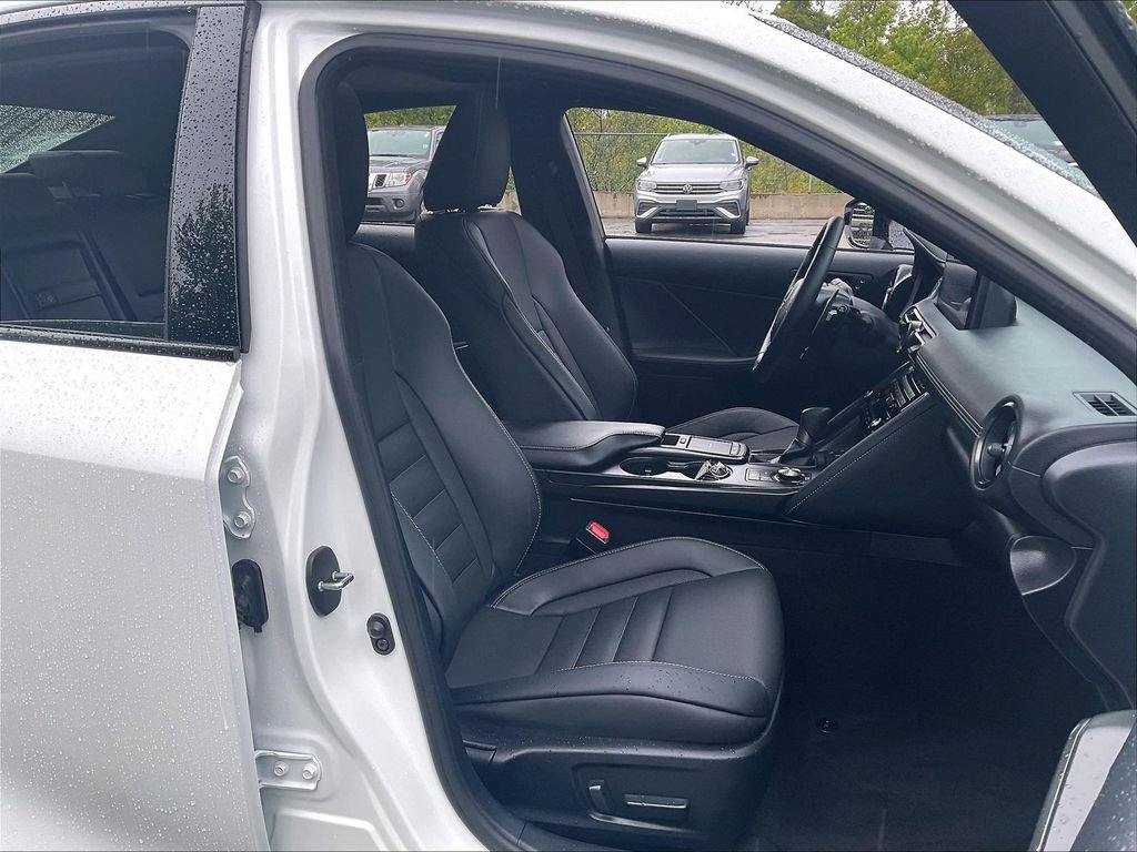Used 2025 Lexus IS 350 F Sport w/ Navigation Package AWD/4WD image 11