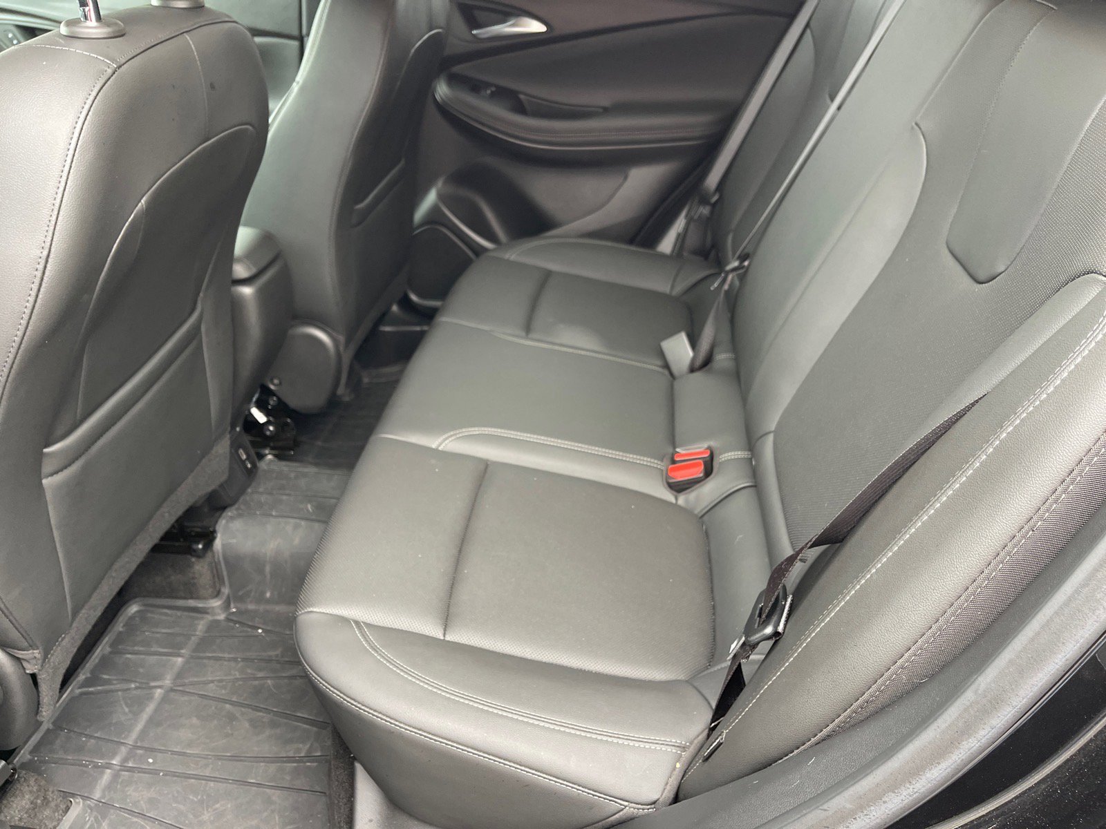 Used 2024 Buick Encore GX Sport Touring w/ Advanced Technology Package image 12