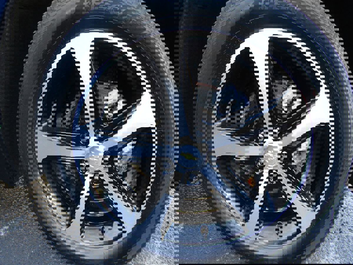 Used 2022 Chevrolet Equinox LT image 36