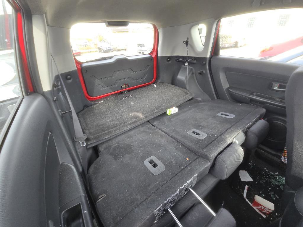 Used 2010 Kia Soul + w/ Audio Pkg image 11