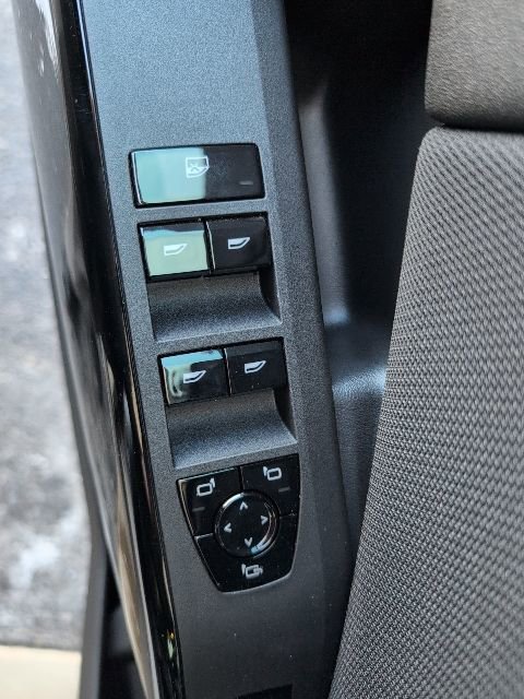 New 2026 BMW X3 xDrive30 w/ Premium Package image 14