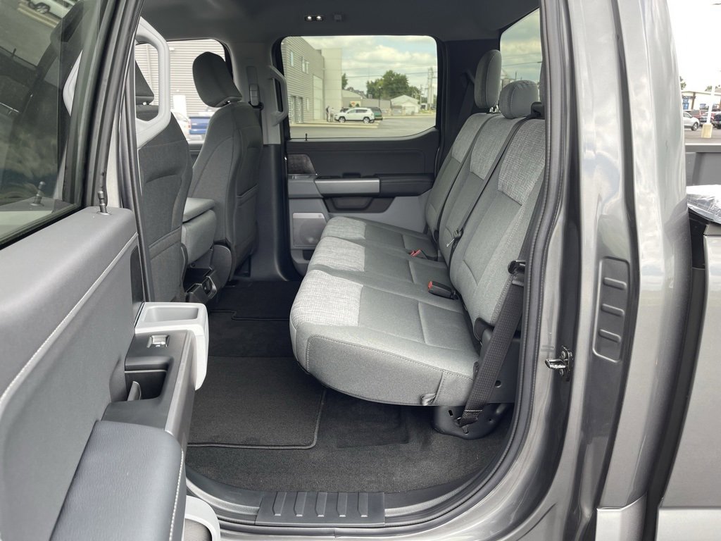 New 2026 Ford F350 4x4 Crew Cab DRW Super Duty image 18