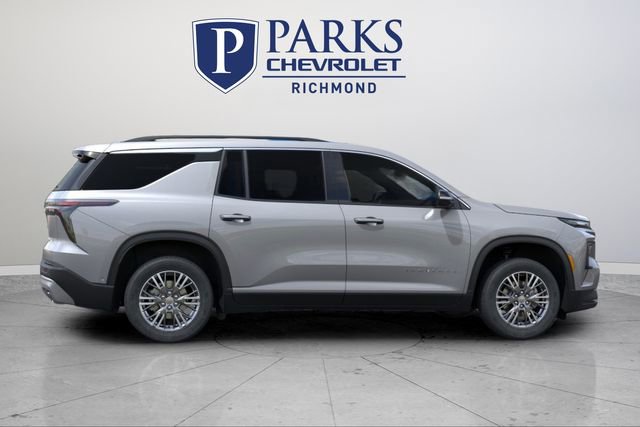 New 2026 Chevrolet Traverse LT w/ Driver Confidence Package image 5