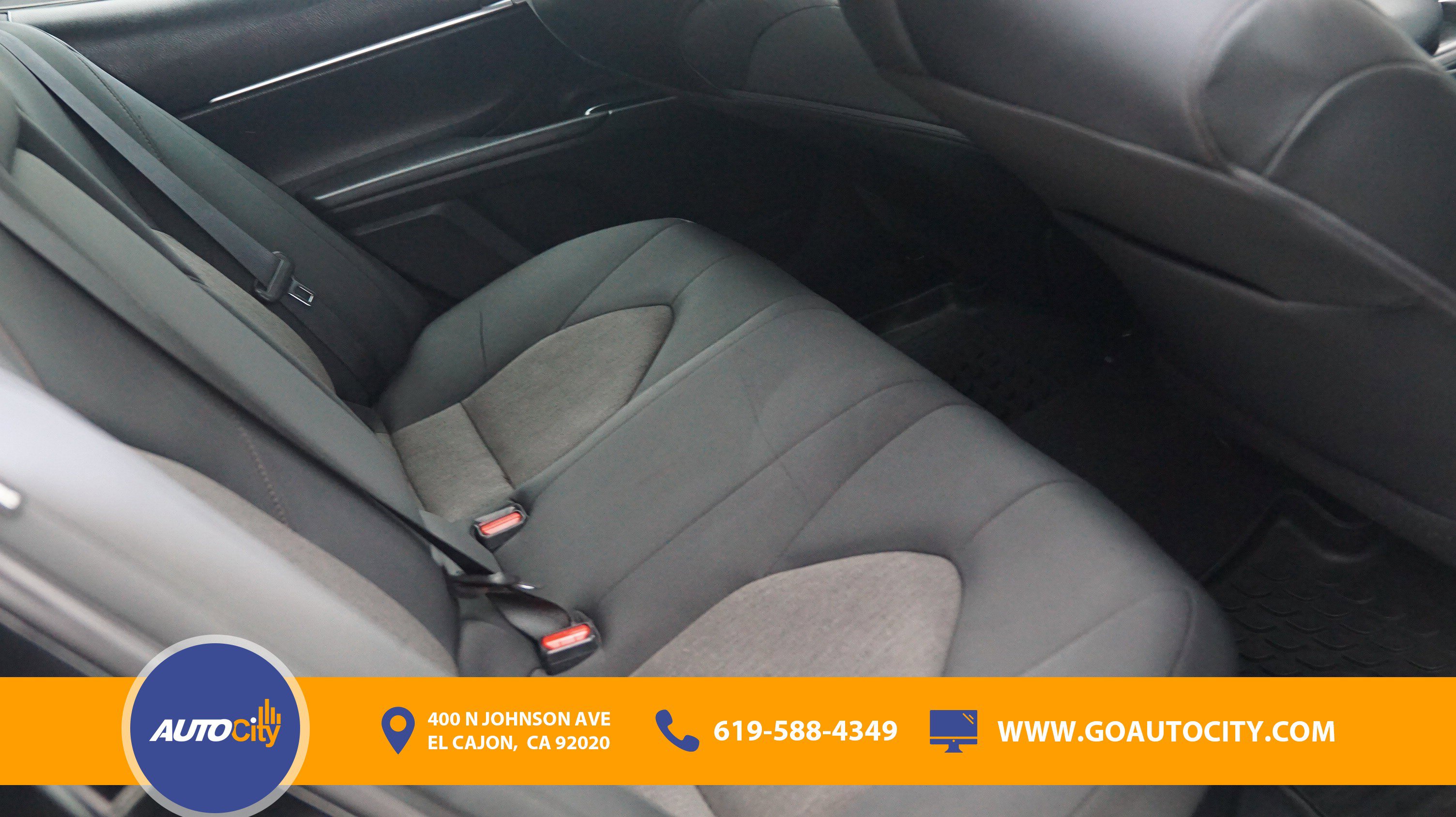 Used 2020 Toyota Camry LE FWD image 13