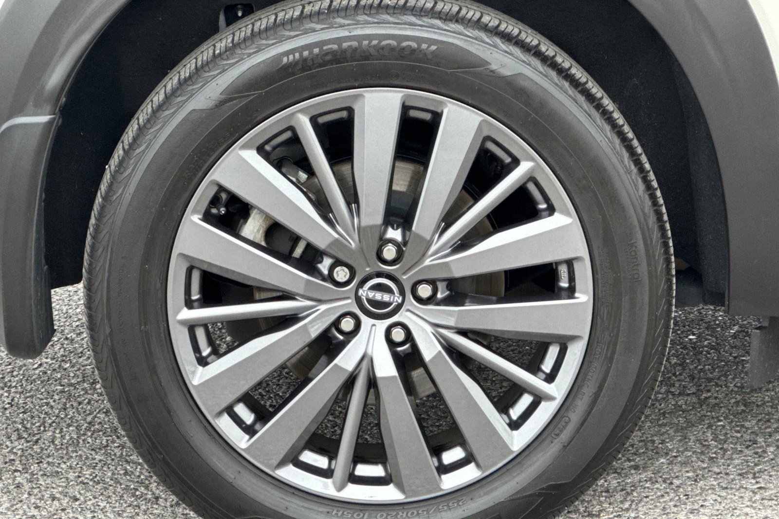 Used 2024 Nissan Pathfinder SL w/ SL Premium Package image 12