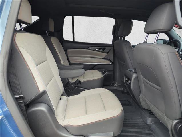 Used 2026 Chevrolet Traverse LT w/ Sun and Wheel Package FWD image 19