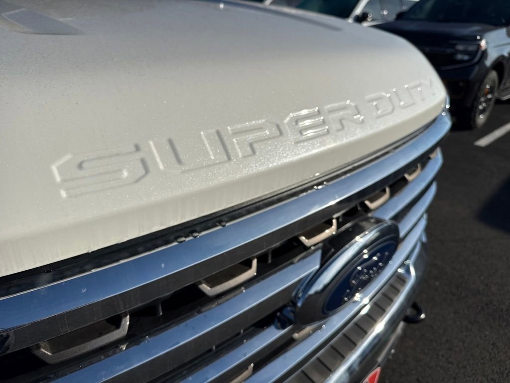 New 2025 Ford F350 King Ranch w/ Chrome Package image 51