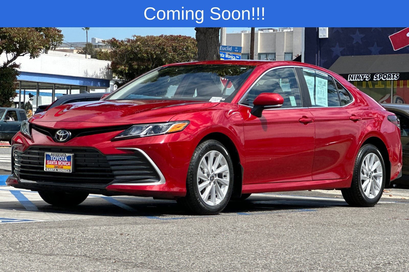Used 2024 Toyota Camry LE w/ Cold Weather Package AWD/4WD image 8