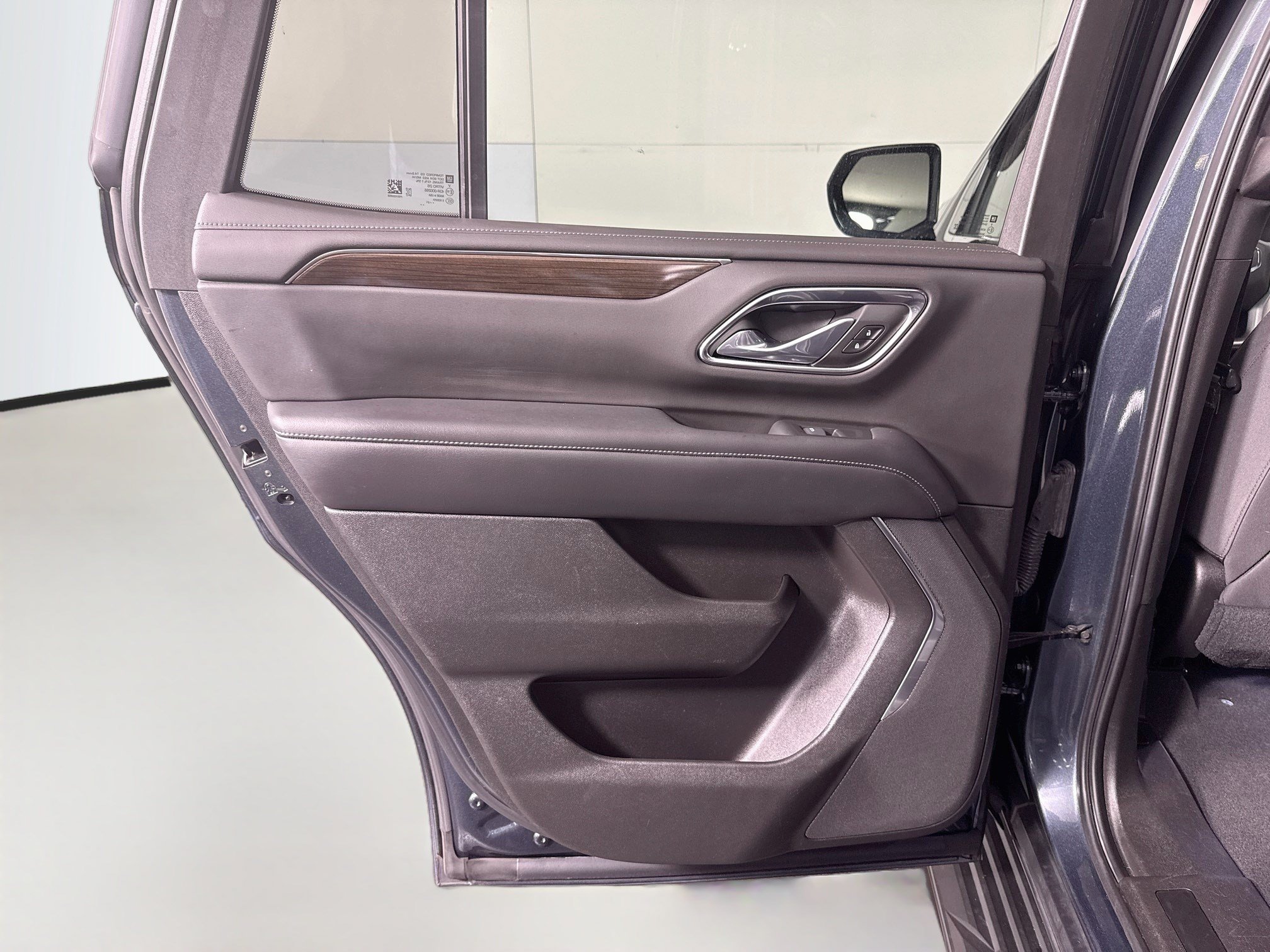 Used 2021 GMC Yukon SLE RWD image 26