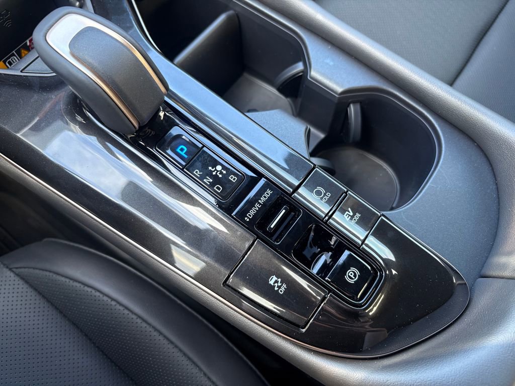 New 2026 Toyota Crown Nightshade AWD/4WD image 32